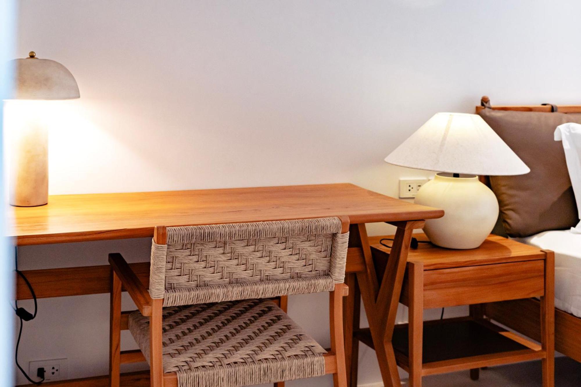 Anzhu Seamate Samui Villa *
